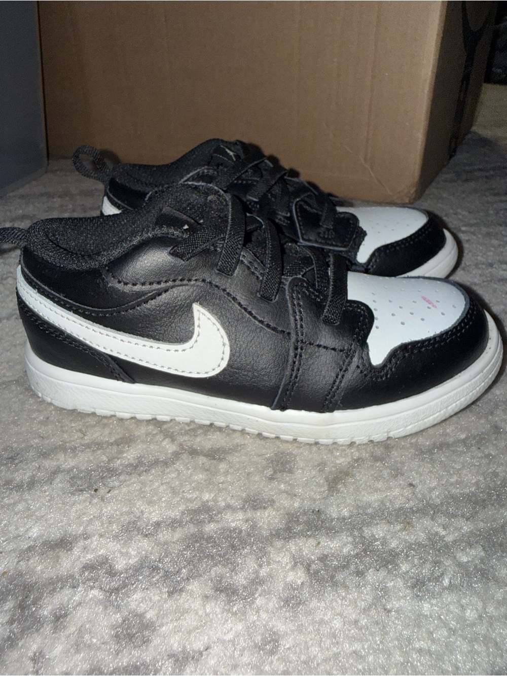 Nike Jordan 1 Low ALT- Toddler 10c Sneakers